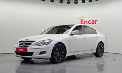 Hyundai Genesis · 2011 год