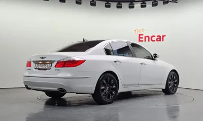 Hyundai Genesis 2011, 109646 км, за 3509.93 USD