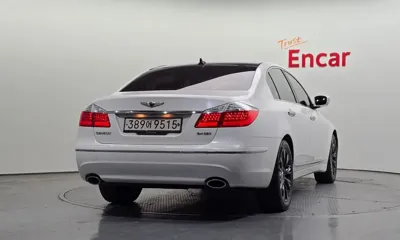 Hyundai Genesis 2011, 109646 км, за 3509.93 USD