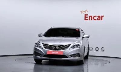 Hyundai Grandeur 2014, 168834 км, за 2644.11 USD