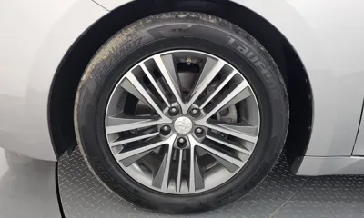 Hyundai Grandeur 2014, 168834 км, за 2644.11 USD