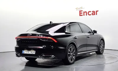 Hyundai Grandeur 2022, 53146 км, за 15465.12 USD