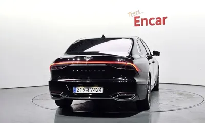 Hyundai Grandeur 2022, 53146 км, за 15465.12 USD