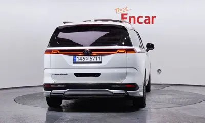 Kia Canival 2021, 60905 км, за 18103.73 USD