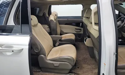 Kia Canival 2021, 60905 км, за 18103.73 USD - фото 11