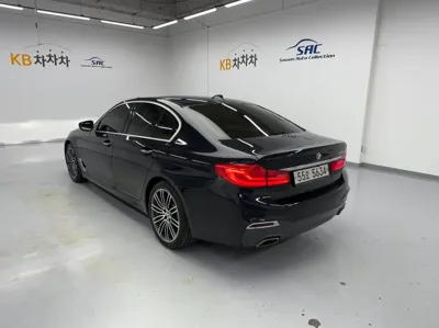 BMW 5-Series 2018, 128263 км, за 20390.89 USD