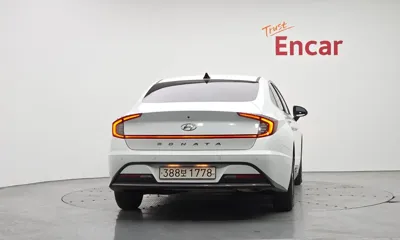 Hyundai Sonata 2021, 93760 км, за 9055.38 USD