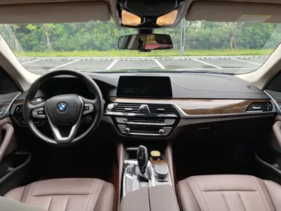 BMW 5 Series 2019, 70000 км, за 18392.82 USD - фото 6