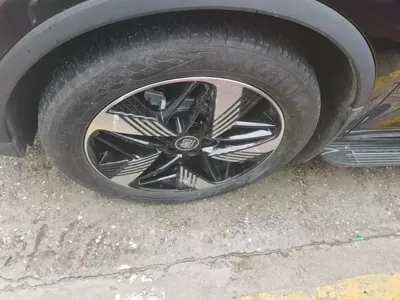 BYD Tang New Energy 2024, 32599 км, за 14630.97 USD - фото 23