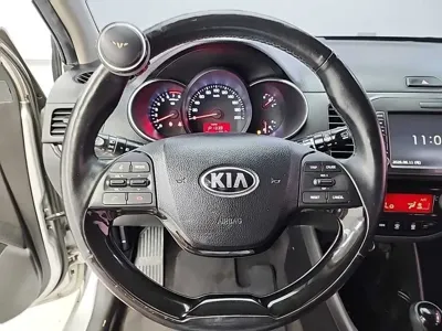 Kia Morning 2016, 110893 км, за 3807.27 USD - фото 9