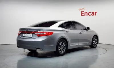 Hyundai Grandeur 2012, 77063 км, за 3767.85 USD