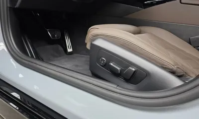 BMW 5-Series 2026, 10065 км, за 61347.37 USD - фото 33
