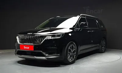 Kia Canival · 2023 год