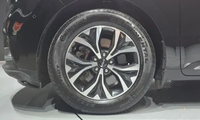 Kia Canival 2023, 52492 км, за 19218.25 USD