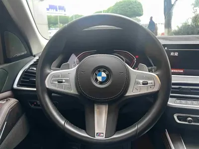 BMW X5 2023, 14000 км, за 58562.73 USD - фото 13