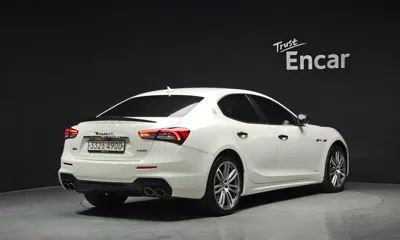 Maserati Ghibli 2019, 87824 км, за 22134.12 USD