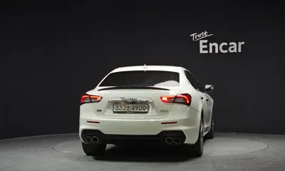 Maserati Ghibli 2019, 87824 км, за 22134.12 USD