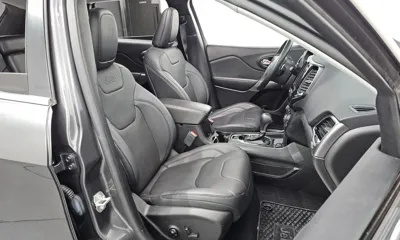 Jeep Cherokee 2021, 61748 км, за 11736.9 USD - фото 10