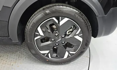 Kia Niro 2024, 10108 км, за 19014.12 USD - фото 21