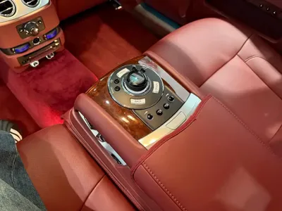 Rolls-Royce Ghost 2013, 74000 км, за 216616.82 USD - фото 20