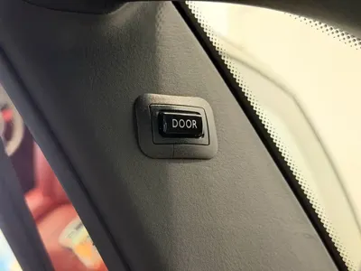 Rolls-Royce Ghost 2013, 74000 км, за 216616.82 USD - фото 24