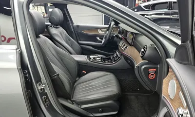 Mercedes-Benz E-Class 2019, 43201 км, за 20981.33 USD - фото 11
