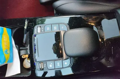 Mercedes-Benz A-Class 2019, 43900 км, за 16624 USD - фото 14