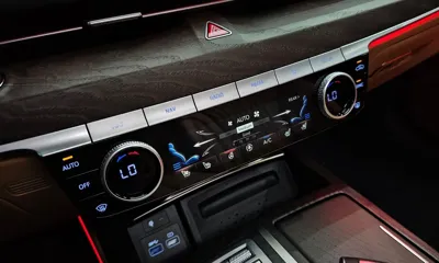 Genesis G80 2023, 53381 км, за 27804.9 USD - фото 30