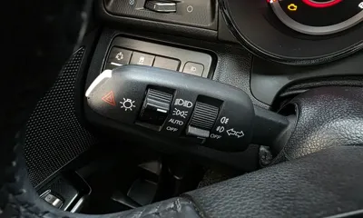 KG_Mobility_Ssangyong TIBOLI 2017, 42731 км, за 7220.69 USD - фото 31