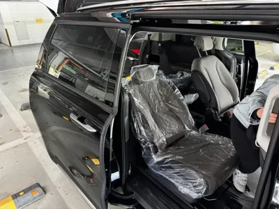 Kia Canival 2026, 753 км, за 23435.56 USD