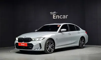 BMW 3-Series · 2023 год