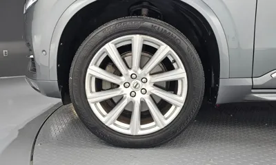 Volvo XC90 2017, 173628 км, за 15536.63 USD