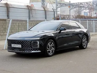 Hyundai Grandeur 2023, 52000 км, за 17935.38 USD