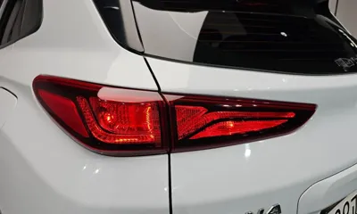 Hyundai Kona 2018, 119074 км, за 8131.68 USD - фото 23