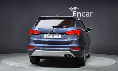 Hyundai Santafe 2016, 106461 км, за 9196 USD