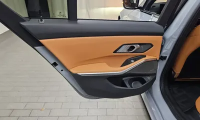 BMW 3-Series 2025, 13486 км, за 39976.37 USD - фото 25