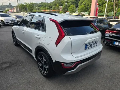 Kia Niro 2022, 55949 км, за 16673.23 USD