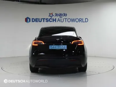 Tesla Model Y 2024, 45154 км, за 27504.27 USD