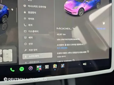 Tesla Model Y 2024, 45154 км, за 27504.27 USD - фото 8