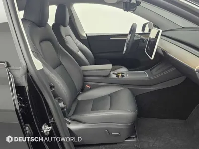 Tesla Model Y 2024, 45154 км, за 27504.27 USD - фото 10