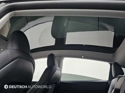 Tesla Model Y 2024, 45154 км, за 27504.27 USD - фото 18