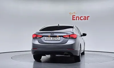 Hyundai Avante 2014, 56869 км, за 5404.7 USD