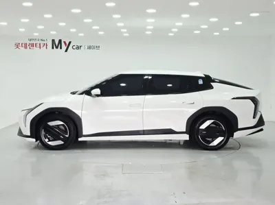 Kia EV4 2026, 4742 км, за 19115.14 USD