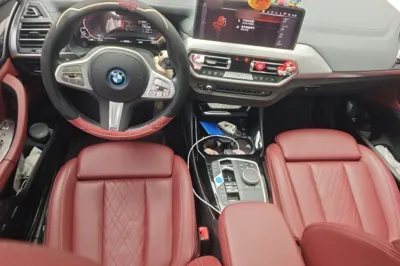 BMW iX3 2023, 56800 км, за 28733 USD - фото 18