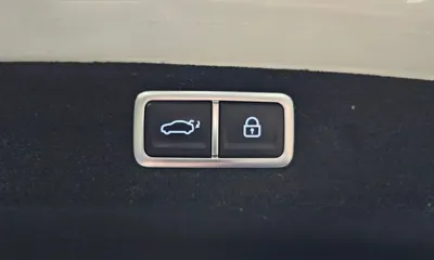 Hyundai Grandeur 2023, 44285 км, за 20218.04 USD - фото 20