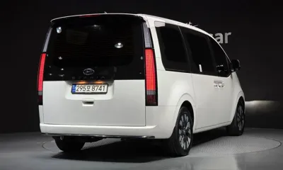 Hyundai Staria 2023, 100644 км, за 18169.8 USD