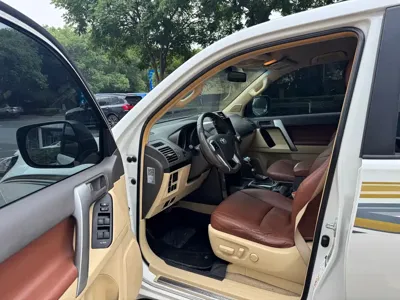Toyota Prado (Import) 2014, 196000 км, за 20512.37 USD