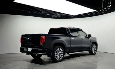 GMC Sierra 2023, 23911 км, за 44849.68 USD