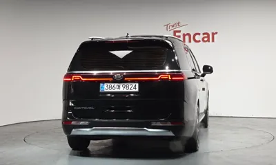 Kia Canival 2021, 61692 км, за 17060.52 USD