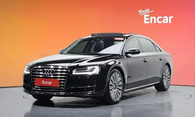 Audi A8 · 2016 год